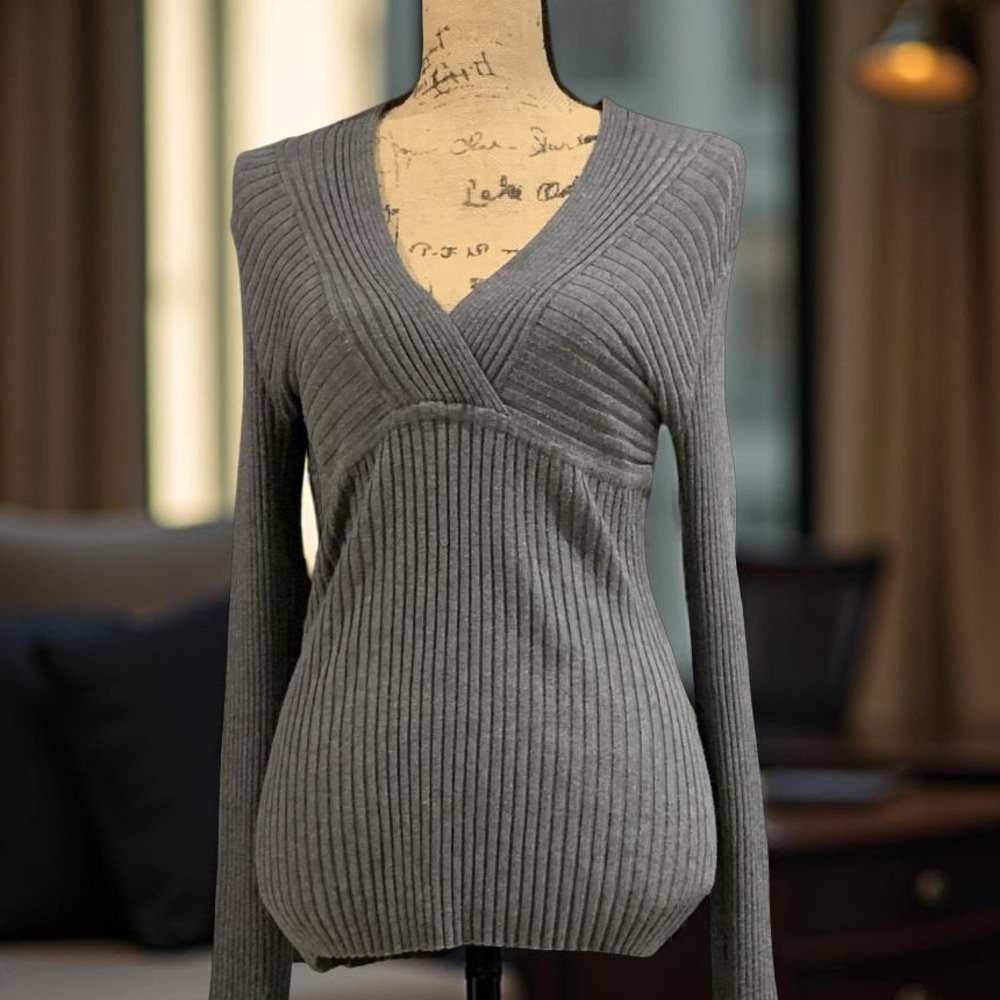 INC International Concepts Charcoal V-Neck Top XL
